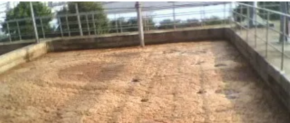 無錫田鑫化工分享曝氣池的泡沫顏色不同是怎么回事？